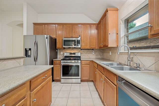 2100 Scott Creek Drive, Little Elm, TX 75068