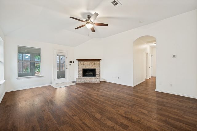 2100 Scott Creek Drive, Little Elm, TX 75068