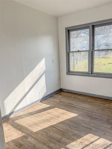 808 B St SE, Ardmore, OK 73401