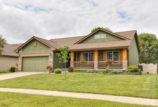 1914 Country Cove Lane, Altoona, IA 50009