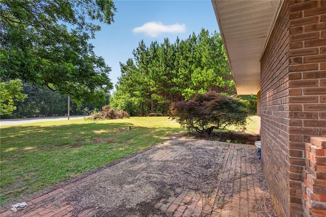 1412 Simpson Road, Pendleton, SC 29670
