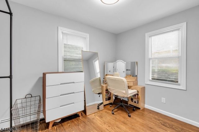 69 Roosevelt Ave, Jefferson Twp., NJ 07438