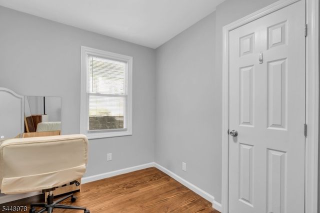 69 Roosevelt Ave, Jefferson Twp., NJ 07438