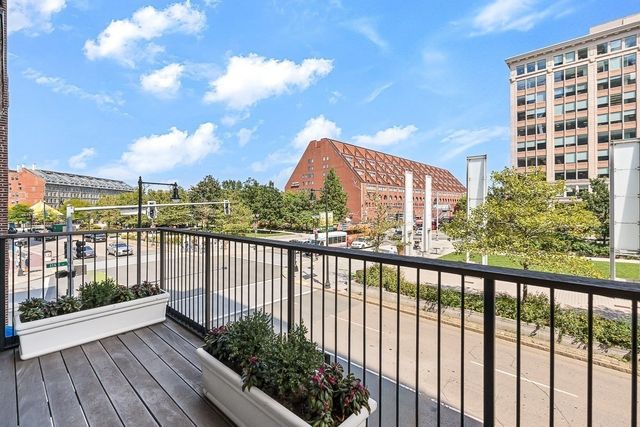 199 State St 201, Boston, MA 02109