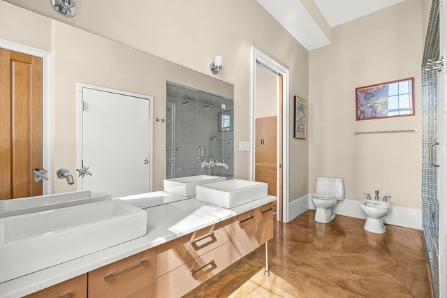 199 State St 201, Boston, MA 02109