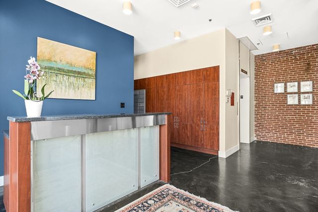 199 State St 201, Boston, MA 02109