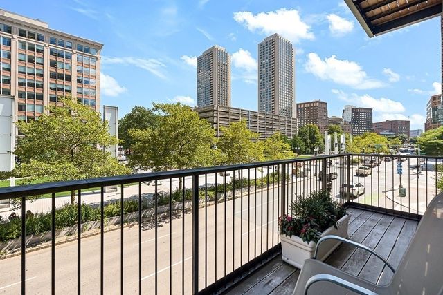 199 State St 201, Boston, MA 02109