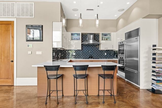 199 State St 201, Boston, MA 02109