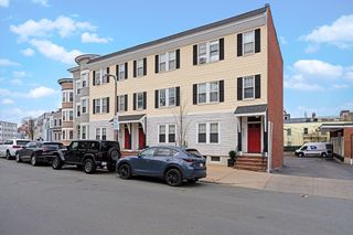 428-432 E 3rd Street, Boston, MA 02127