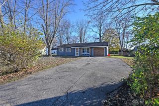 1033 Poinciana Drive, Franklin, OH 45005