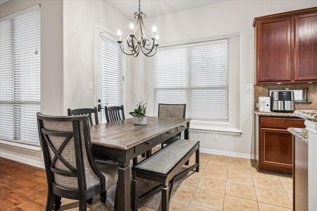 2470 Sunderland Lane, Lewisville, TX 75067