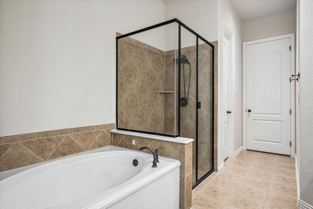 2470 Sunderland Lane, Lewisville, TX 75067