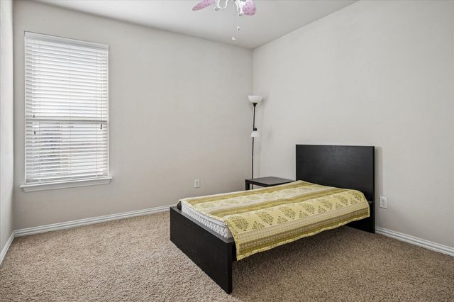 2470 Sunderland Lane, Lewisville, TX 75067