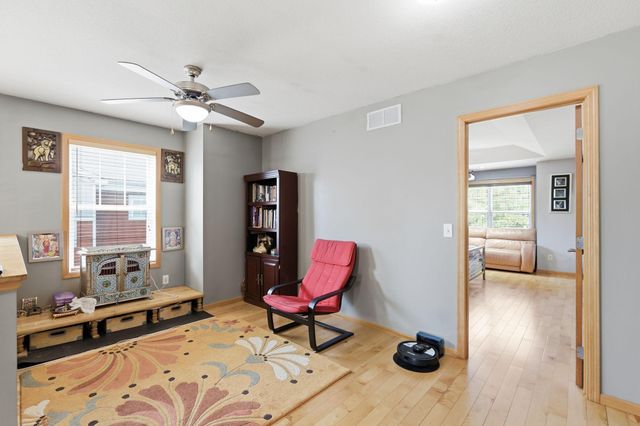 3395 Cherry Lane A, Woodbury, MN 55129