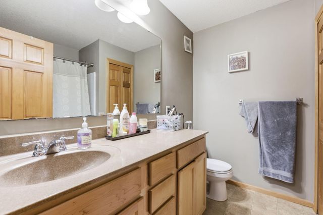 3395 Cherry Lane A, Woodbury, MN 55129
