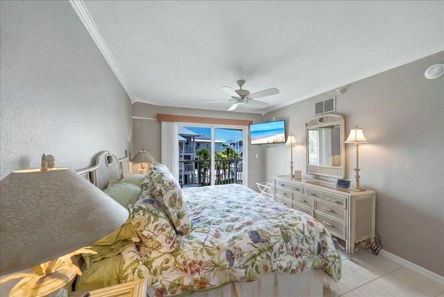 1480 GULF BOULEVARD 202, Englewood, FL 34223