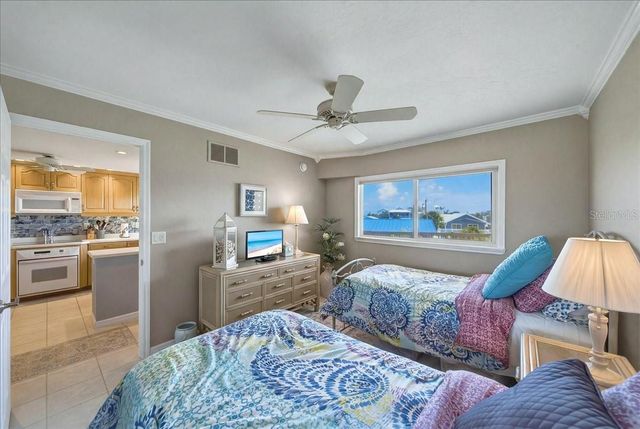 1480 GULF BOULEVARD 202, Englewood, FL 34223