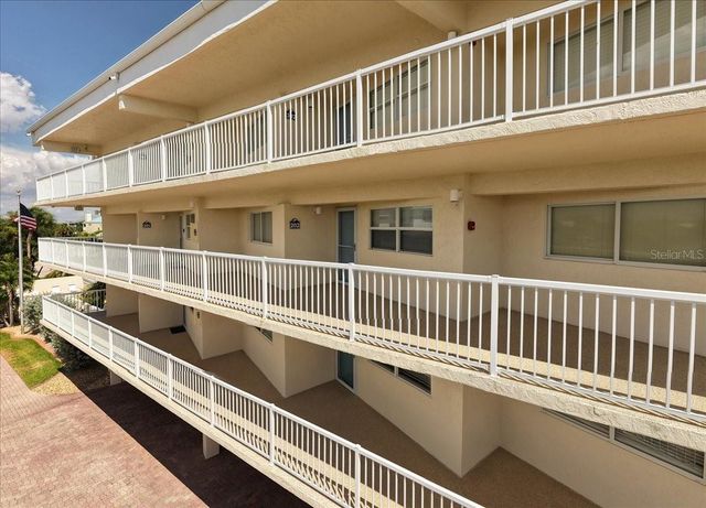 1480 GULF BOULEVARD 202, Englewood, FL 34223