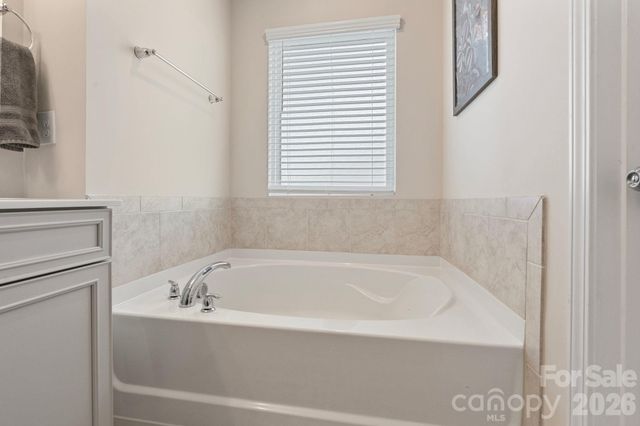 6507 Georgia Oak Road, Charlotte, NC 28269