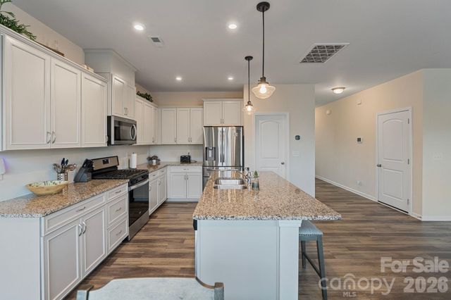 6507 Georgia Oak Road, Charlotte, NC 28269