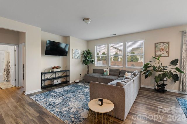 6507 Georgia Oak Road, Charlotte, NC 28269