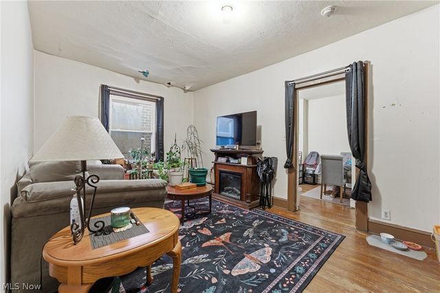 3013 Tuscarawas Street W, Canton, OH 44708