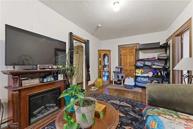3013 Tuscarawas Street W, Canton, OH 44708