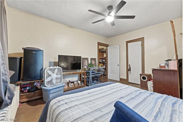 3013 Tuscarawas Street W, Canton, OH 44708