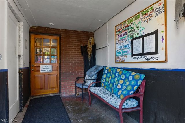 3013 Tuscarawas Street W, Canton, OH 44708