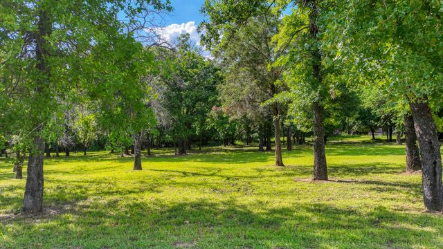 315 Arborview Drive, Weatherford, TX 76088