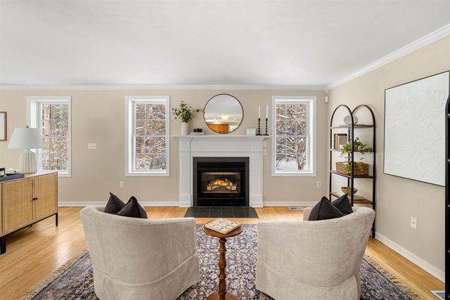 37 Sarah Drive, Merrimack, NH 03054