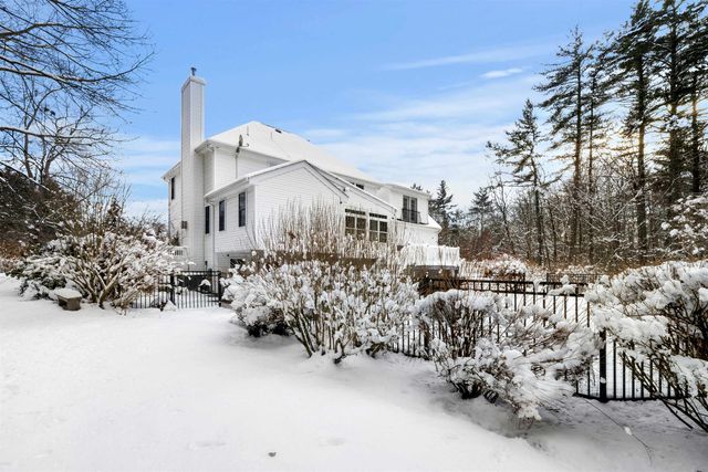 37 Sarah Drive, Merrimack, NH 03054