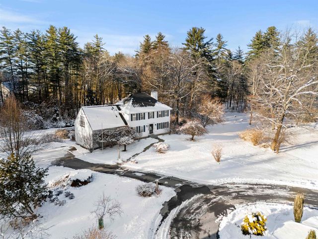 37 Sarah Drive, Merrimack, NH 03054