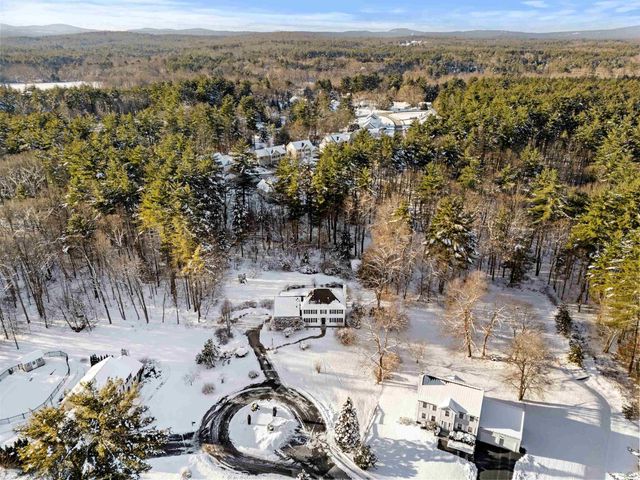 37 Sarah Drive, Merrimack, NH 03054