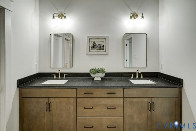 5310 Saint Pauls Church Rd, Goochland, VA 23063