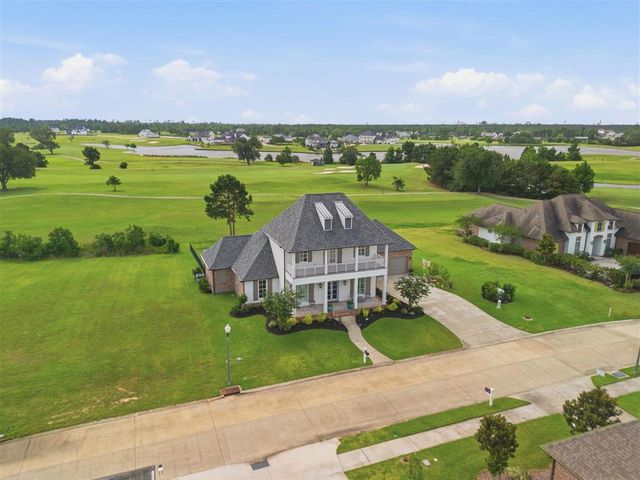 6415 White Oleander Circle E, Lake Charles, LA 70605