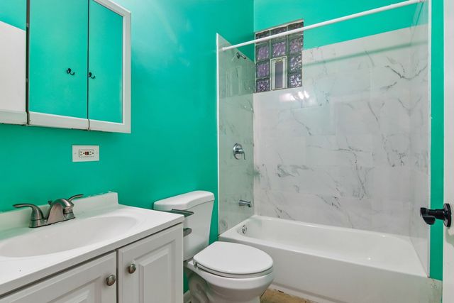 4448 S PRINCETON Avenue, Chicago, IL 60609