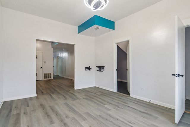 4448 S PRINCETON Avenue, Chicago, IL 60609