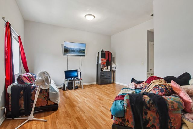 4448 S PRINCETON Avenue, Chicago, IL 60609