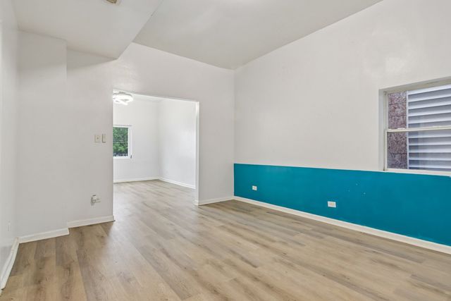 4448 S PRINCETON Avenue, Chicago, IL 60609