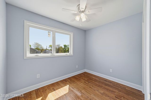 270 Alpine Way, Laurence Harbor, NJ 08879