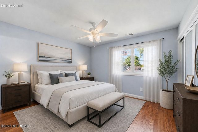 270 Alpine Way, Laurence Harbor, NJ 08879