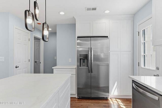 270 Alpine Way, Laurence Harbor, NJ 08879