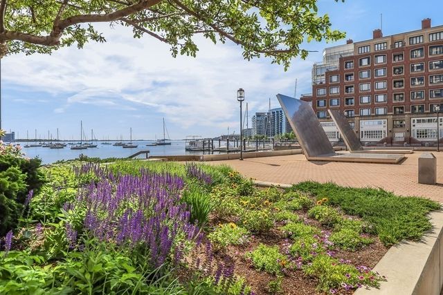 65 East India Row 26F, Boston, MA 02110