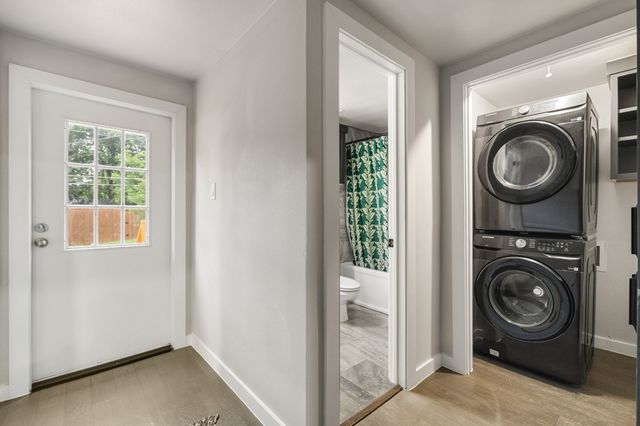 830 W Canty Street, Dallas, TX 75208