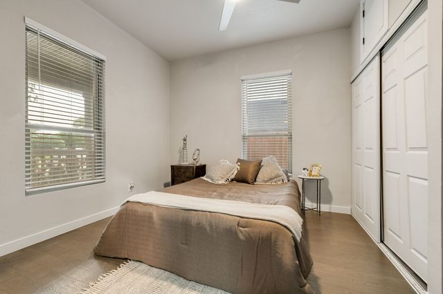 830 W Canty Street, Dallas, TX 75208
