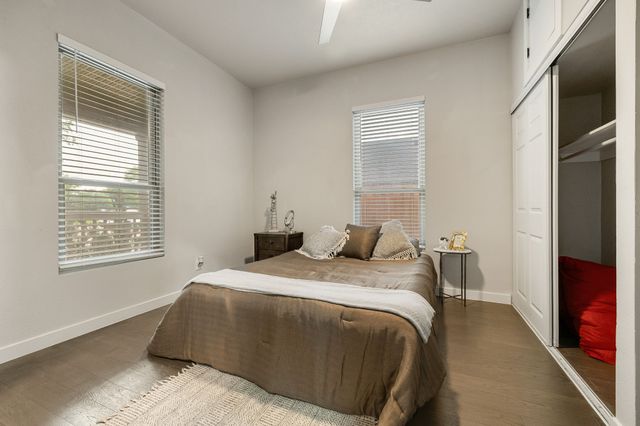 830 W Canty Street, Dallas, TX 75208