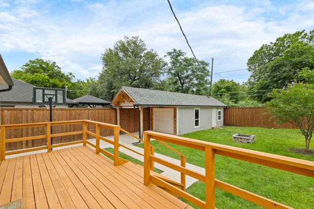 830 W Canty Street, Dallas, TX 75208
