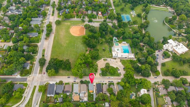830 W Canty Street, Dallas, TX 75208