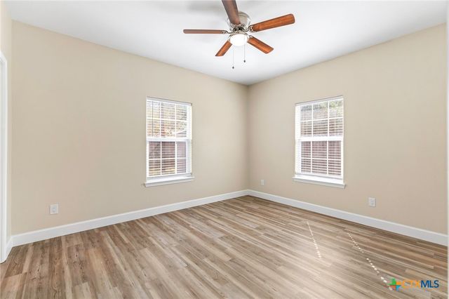 1628 Armstrong Street, Luling, TX 78648